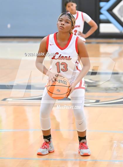Thumbnail 1 in Dysart vs. Alhambra (Lady Wolves Court Classic) photogallery.