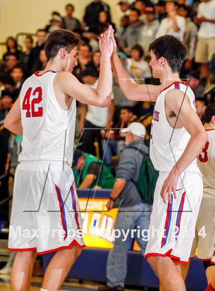 Thumbnail 3 in St. Ignatius vs. Wilcox (CIF CCS D2 Semifinal) photogallery.
