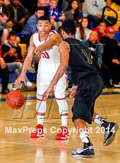 Thumbnail 3 in St. Ignatius vs. Wilcox (CIF CCS D2 Semifinal) photogallery.
