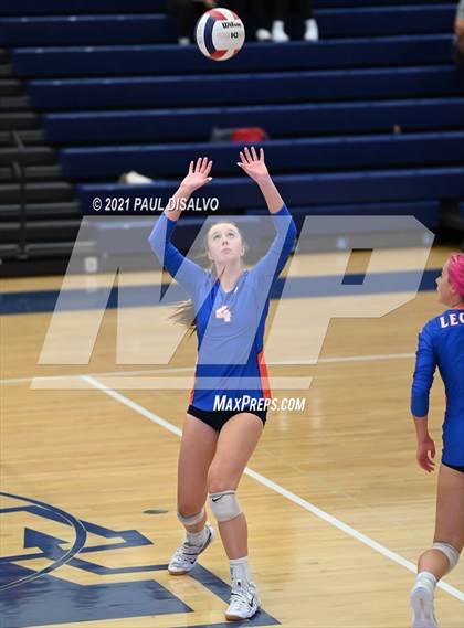 Thumbnail 1 in Legend @ Valor Christian photogallery.