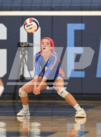 Thumbnail 2 in Legend @ Valor Christian photogallery.