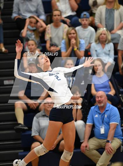 Thumbnail 1 in Legend @ Valor Christian photogallery.