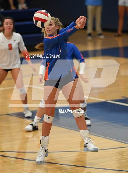 Thumbnail 1 in Legend @ Valor Christian photogallery.