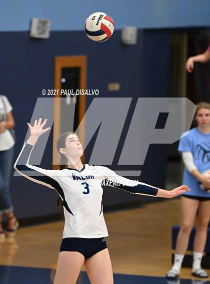 Thumbnail 1 in Legend @ Valor Christian photogallery.