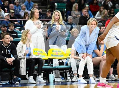 Thumbnail 3 in Valor Christian vs. Regis Jesuit (CHSAA 6A State Final) photogallery.
