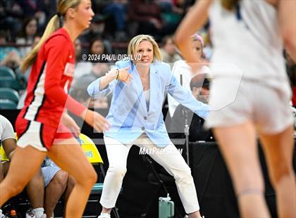 Thumbnail 1 in Valor Christian vs. Regis Jesuit (CHSAA 6A State Final) photogallery.