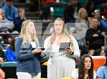 Thumbnail 3 in Valor Christian vs. Regis Jesuit (CHSAA 6A State Final) photogallery.