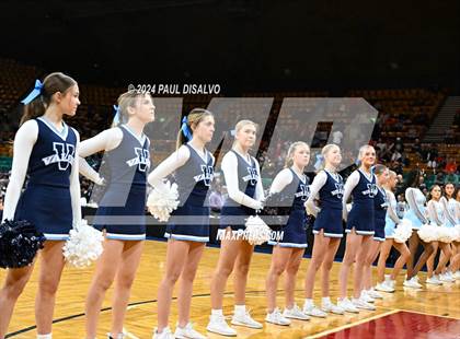 Thumbnail 1 in Valor Christian vs. Regis Jesuit (CHSAA 6A State Final) photogallery.