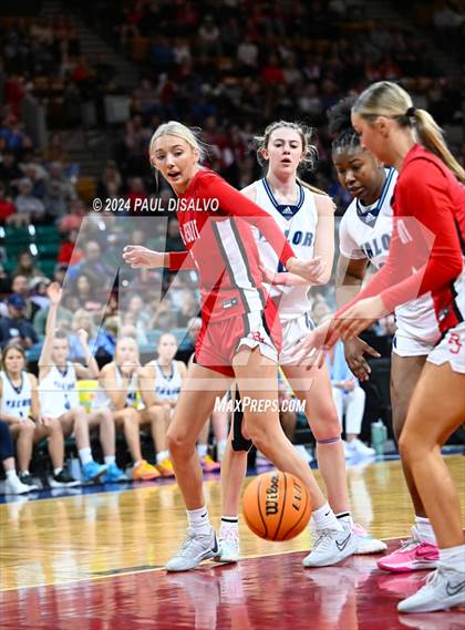 Thumbnail 3 in Valor Christian vs. Regis Jesuit (CHSAA 6A State Final) photogallery.