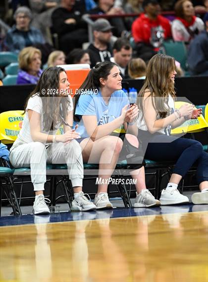 Thumbnail 3 in Valor Christian vs. Regis Jesuit (CHSAA 6A State Final) photogallery.