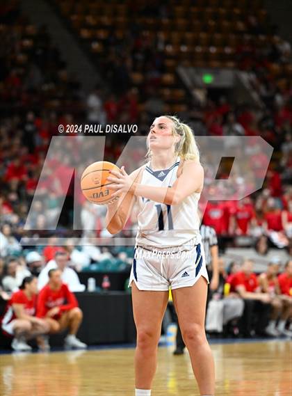 Thumbnail 2 in Valor Christian vs. Regis Jesuit (CHSAA 6A State Final) photogallery.