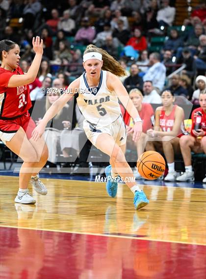 Thumbnail 2 in Valor Christian vs. Regis Jesuit (CHSAA 6A State Final) photogallery.