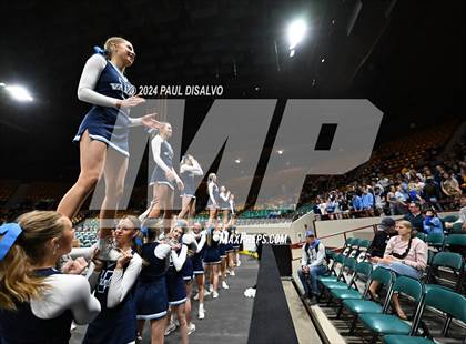 Thumbnail 1 in Valor Christian vs. Regis Jesuit (CHSAA 6A State Final) photogallery.