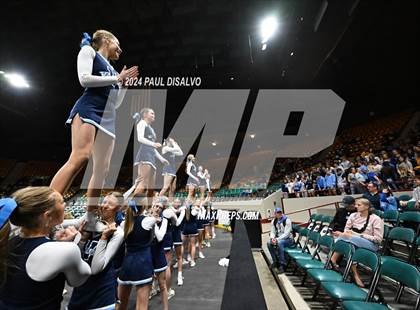 Thumbnail 3 in Valor Christian vs. Regis Jesuit (CHSAA 6A State Final) photogallery.