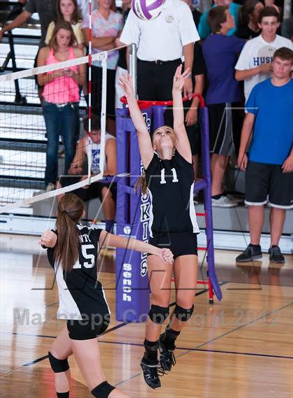 Thumbnail 1 in Ponderosa @ Douglas County photogallery.