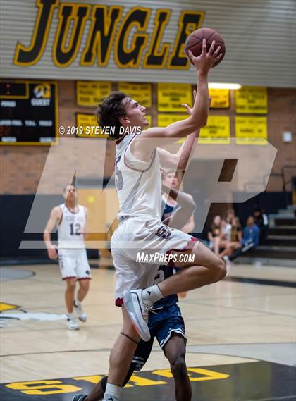 Thumbnail 3 in Perry vs. Desert Ridge (Welcome To The Jungle Holiday Tournament) photogallery.