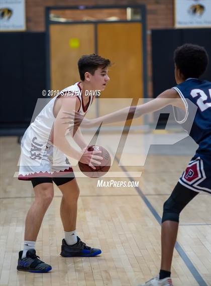 Thumbnail 1 in Perry vs. Desert Ridge (Welcome To The Jungle Holiday Tournament) photogallery.