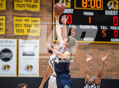 Thumbnail 1 in Perry vs. Desert Ridge (Welcome To The Jungle Holiday Tournament) photogallery.