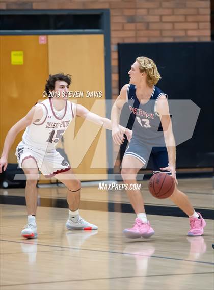 Thumbnail 3 in Perry vs. Desert Ridge (Welcome To The Jungle Holiday Tournament) photogallery.