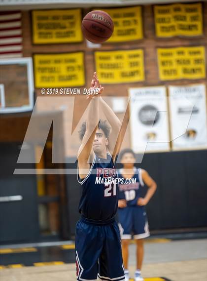 Thumbnail 2 in Perry vs. Desert Ridge (Welcome To The Jungle Holiday Tournament) photogallery.