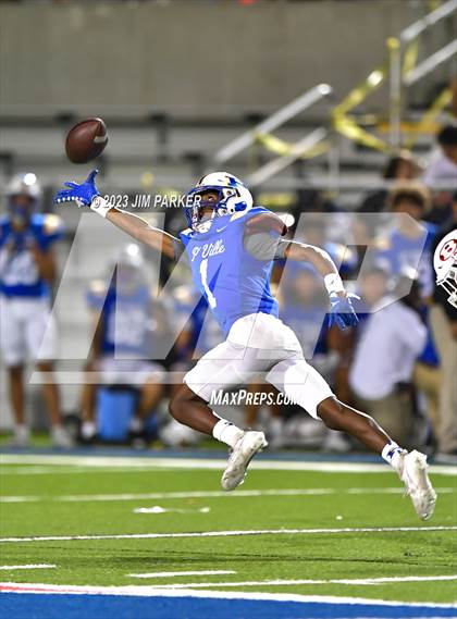 Thumbnail 3 in Belton @ Pflugerville photogallery.