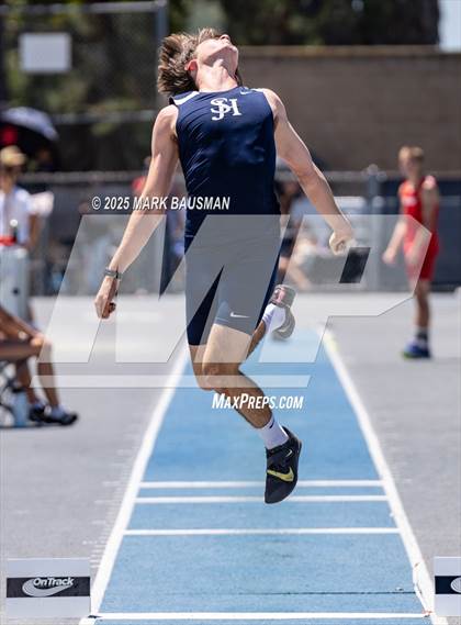 Thumbnail 2 in CIF Southern Section Division 1 Prelims photogallery.