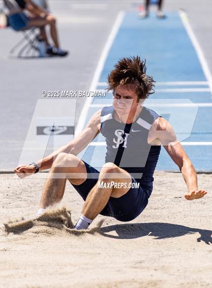 Thumbnail 1 in CIF Southern Section Division 1 Prelims photogallery.