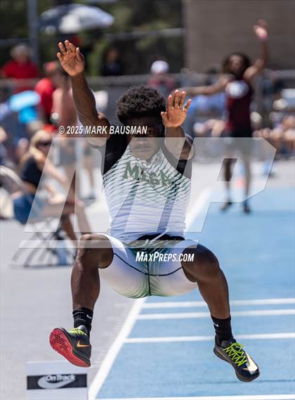 Thumbnail 3 in CIF Southern Section Division 1 Prelims photogallery.