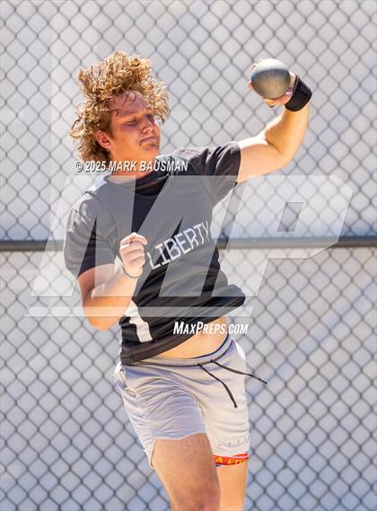 Thumbnail 2 in CIF Southern Section Division 1 Prelims photogallery.