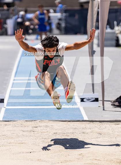 Thumbnail 1 in CIF Southern Section Division 1 Prelims photogallery.