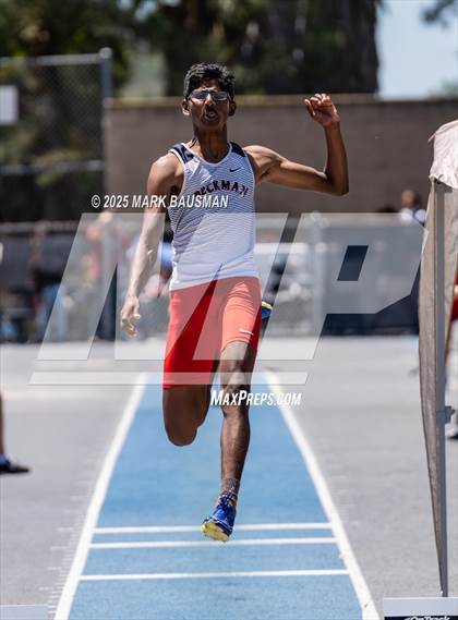 Thumbnail 1 in CIF Southern Section Division 1 Prelims photogallery.