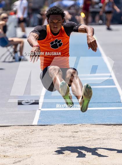 Thumbnail 1 in CIF Southern Section Division 1 Prelims photogallery.