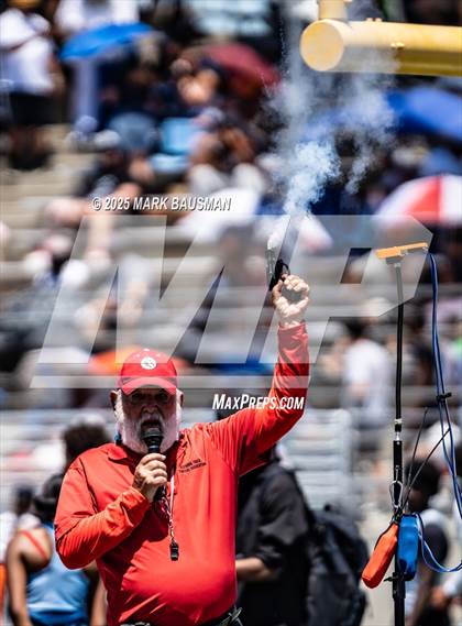 Thumbnail 2 in CIF Southern Section Division 1 Prelims photogallery.