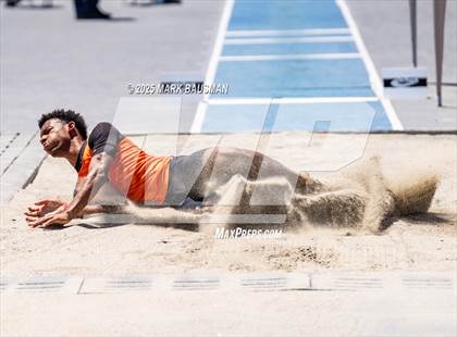 Thumbnail 2 in CIF Southern Section Division 1 Prelims photogallery.