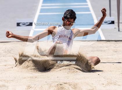 Thumbnail 1 in CIF Southern Section Division 1 Prelims photogallery.