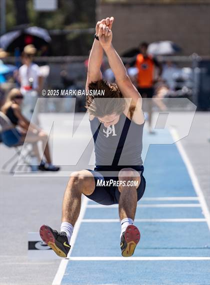 Thumbnail 2 in CIF Southern Section Division 1 Prelims photogallery.