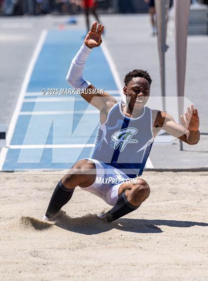 Thumbnail 2 in CIF Southern Section Division 1 Prelims photogallery.