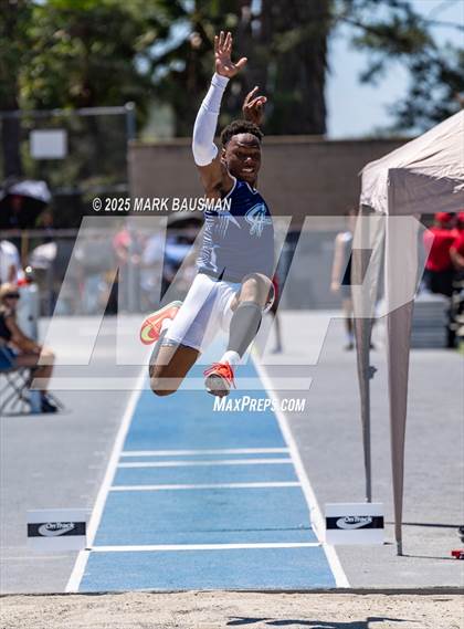Thumbnail 1 in CIF Southern Section Division 1 Prelims photogallery.