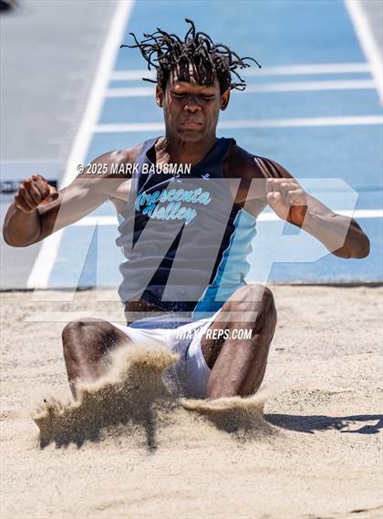 Thumbnail 3 in CIF Southern Section Division 1 Prelims photogallery.