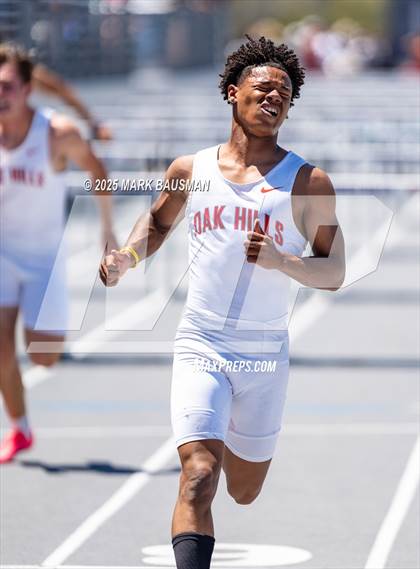 Thumbnail 3 in CIF Southern Section Division 1 Prelims photogallery.