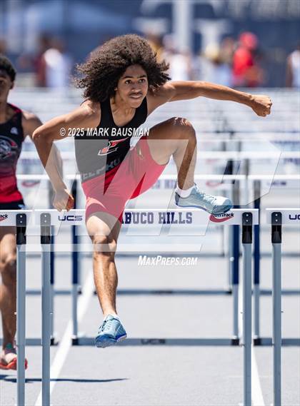 Thumbnail 3 in CIF Southern Section Division 1 Prelims photogallery.