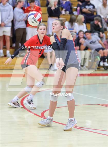 Thumbnail 2 in Brighton @ Bountiful photogallery.