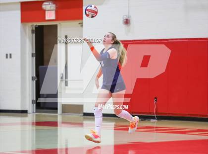 Thumbnail 1 in Brighton @ Bountiful photogallery.