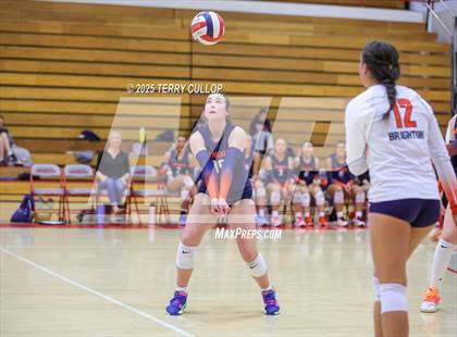 Thumbnail 2 in Brighton @ Bountiful photogallery.