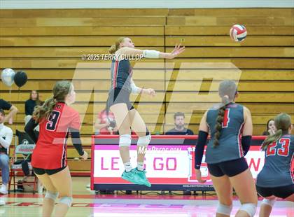 Thumbnail 3 in Brighton @ Bountiful photogallery.