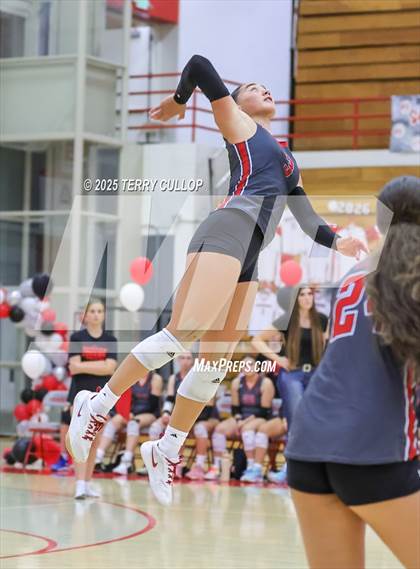 Thumbnail 3 in Brighton @ Bountiful photogallery.