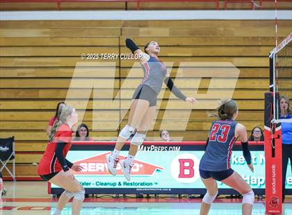 Thumbnail 3 in Brighton @ Bountiful photogallery.