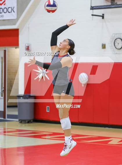 Thumbnail 2 in Brighton @ Bountiful photogallery.