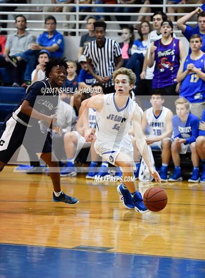 Thumbnail 2 in Calvary Christian @ Jesuit photogallery.