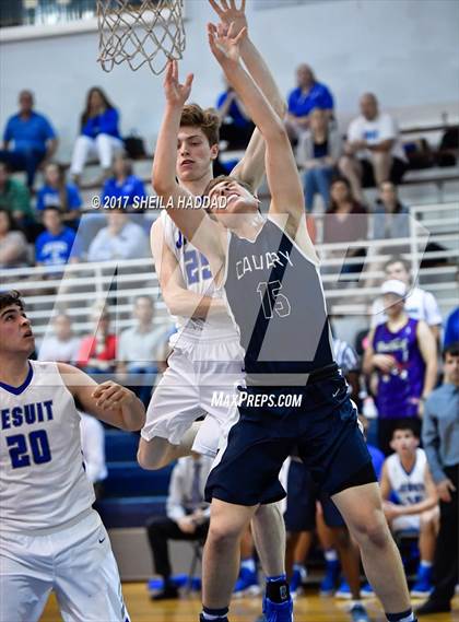 Thumbnail 2 in Calvary Christian @ Jesuit photogallery.